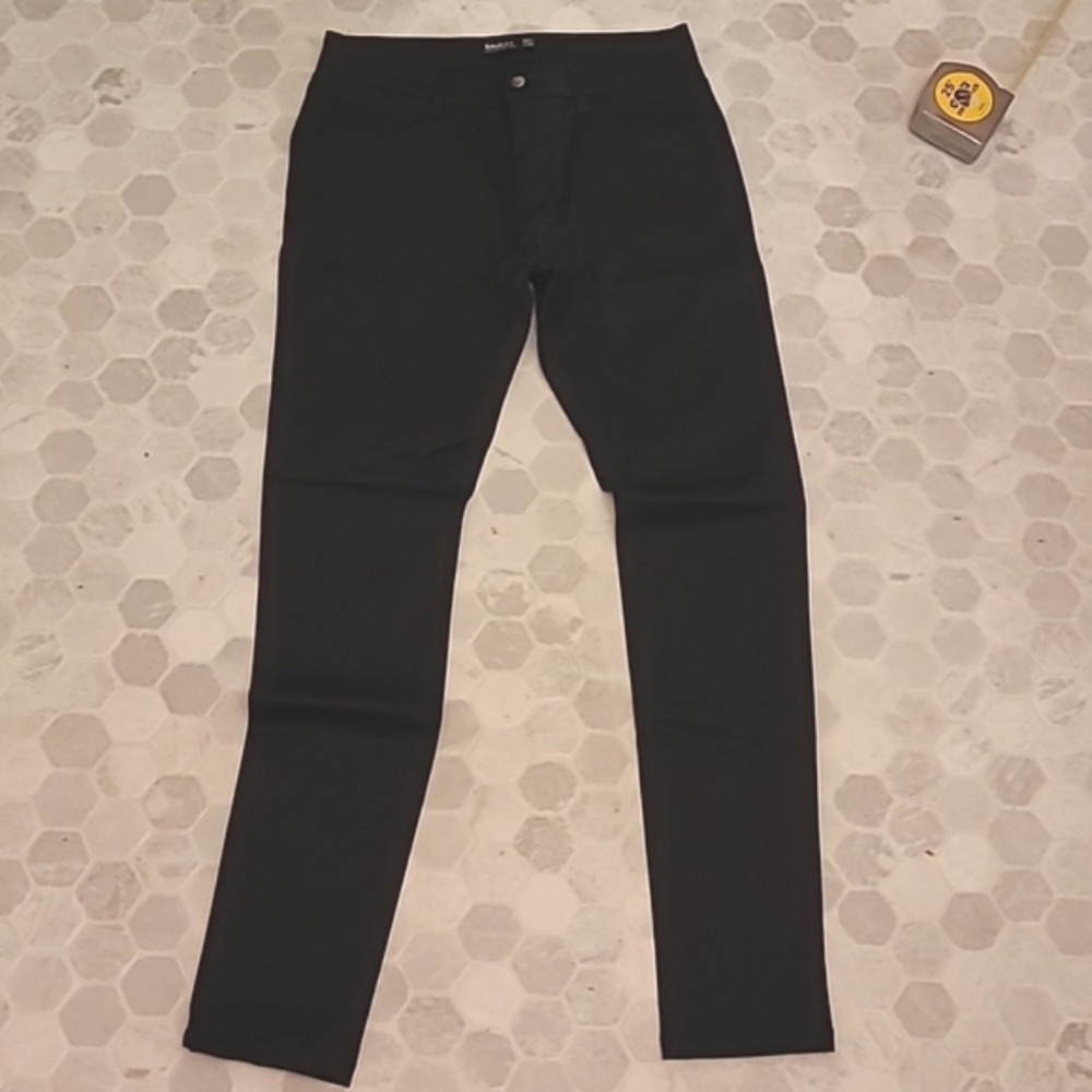 NWOT BAUBAX black pants
